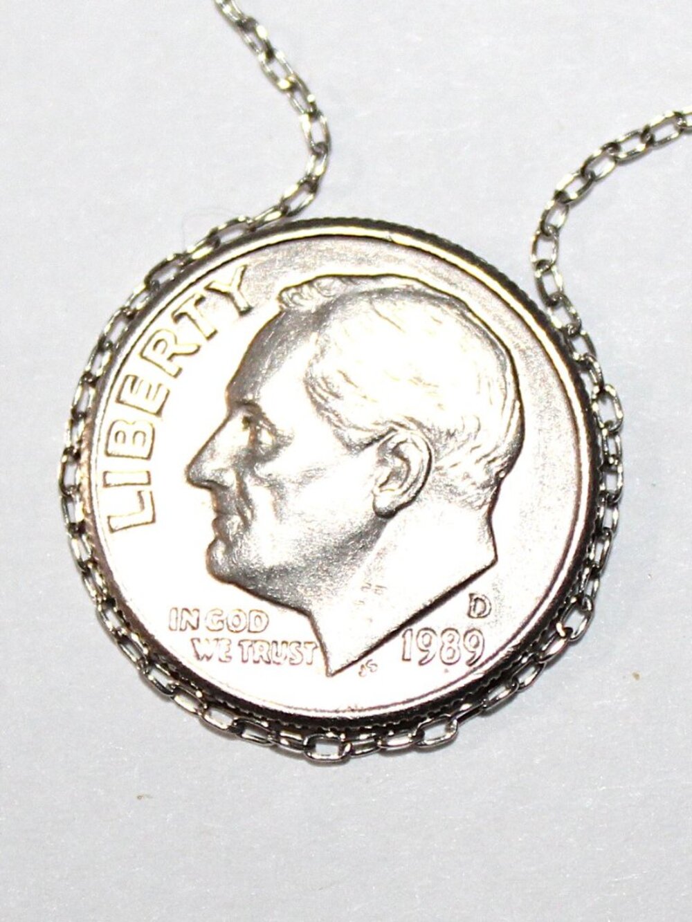 Silpada Sterling Silver Loved One Girl Pendants Necklace 4 Grams - Picture 4 of 8
